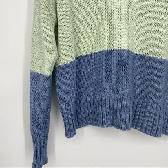 American Eagle sweater Multi Stripe Pullover Sweater Women's Size Medium - Picture 3 of 6